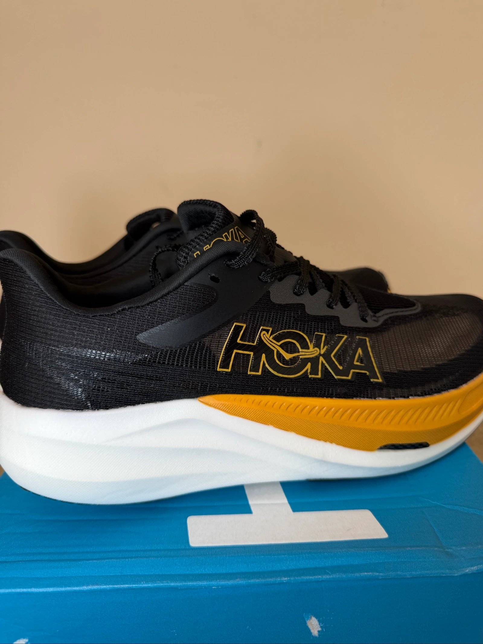 Hoka u rocket x 3 – photo 3